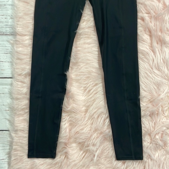 Boden Black High Rise Jessica Active Leggings - Picture 6 of 9